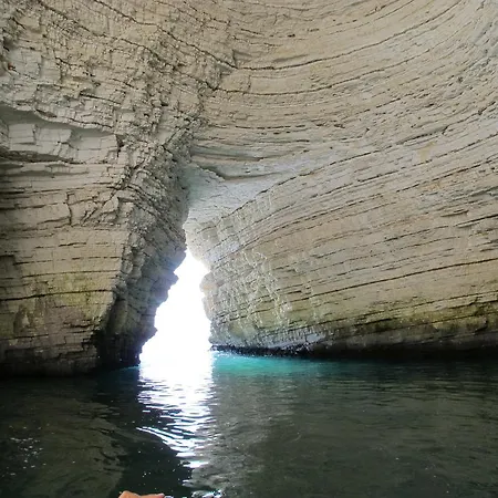 Tenuta Santa Maria مزرعة للإقامة